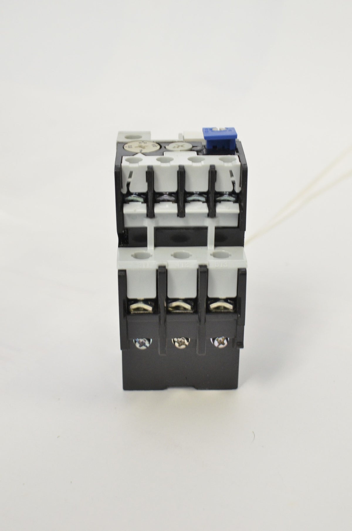 NHD thermal overload relay NTH-4 2PE, 2.9 ~ 4 amp