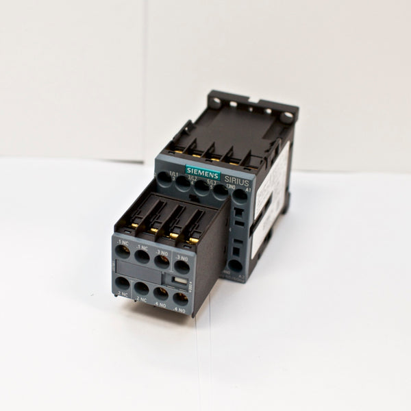 Siemens Contactor 3RT2016-1AF01 110V Coil with Aux Switch Block 3RH2911-1HA22