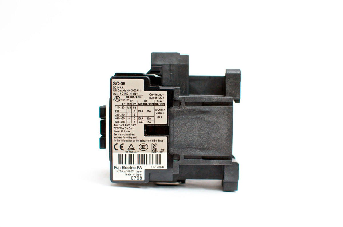 FUJI Magnetic Contactor SC-05 3A1a1b Coil: 110V