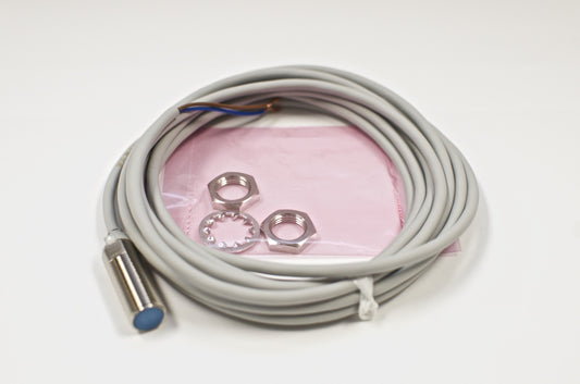 Azbil FL7M-3J6HD-L3 Proximity Sensor, DC 2-wire, M12,NO 3M cable (Yamatake)