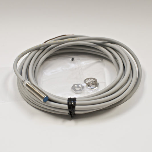 Azbil FL7M-2J6HD-L5 Proximity Sensor, DC 2-wire, M8, NO, 5M cable (Yamatake)