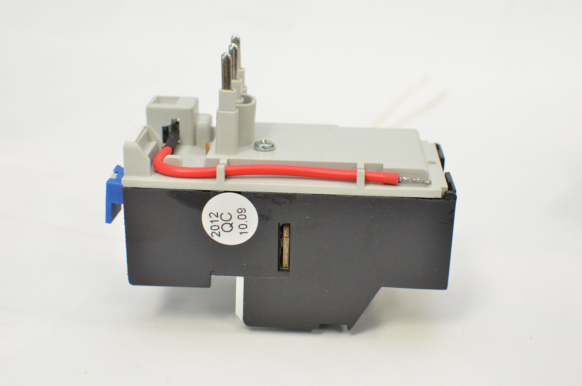NHD thermal overload relay NTH-4 2PE,  2.9 ~ 4 amp