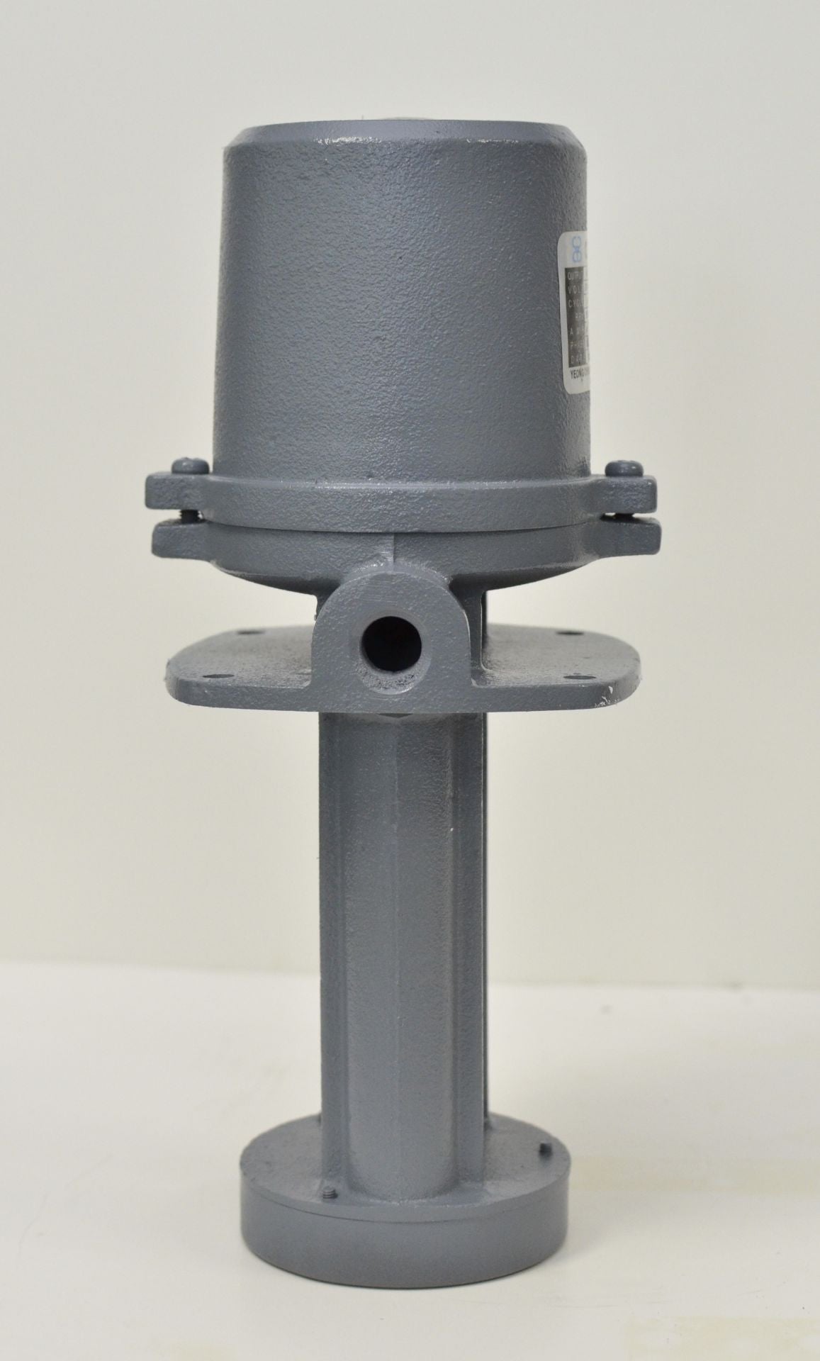 1/8 HP Cast Iron Immersion Coolant Pump, 220V/440V, 3PH, Shaft Length 6" YC