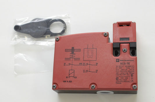 TELEMECANIQUE  XCSTE7311  SWITCH, SAFETY INTERLOCK