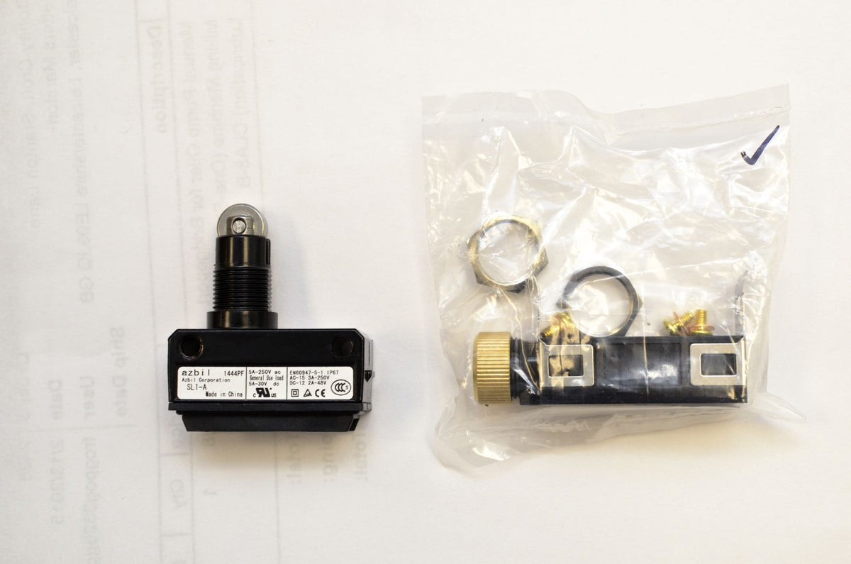 Yamatake / AZBIL SL1-A Limit Switch / Micro Switch