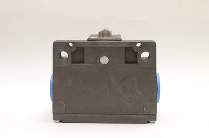 BALLUFF limit switch BNS 819-B02-D12-61-12-10 2-POSITION BNS026R
