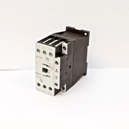 EATON Moeller Contactor DILM17-01 220V Coil Voltage, 3 Phase NC (XTCE018C01AO)