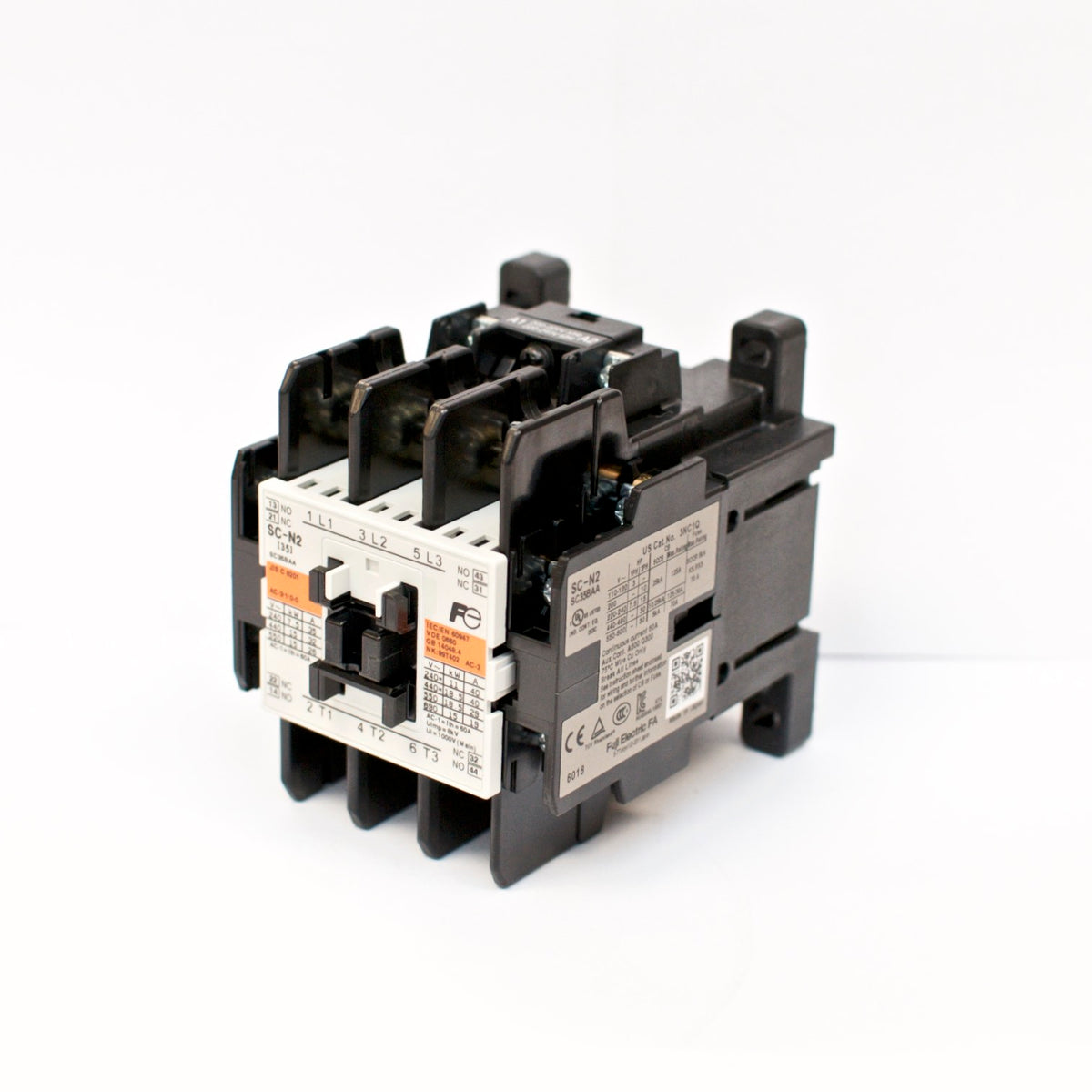 FUJI  Magnetic Contactor SC-N2 3A2a2b Coil: 220V~240V