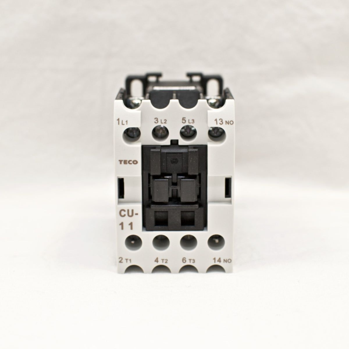 TECO CU-11 Magnetic Contactor, 24A, 3 phase,  220V coil,  3A1a, Normally Open