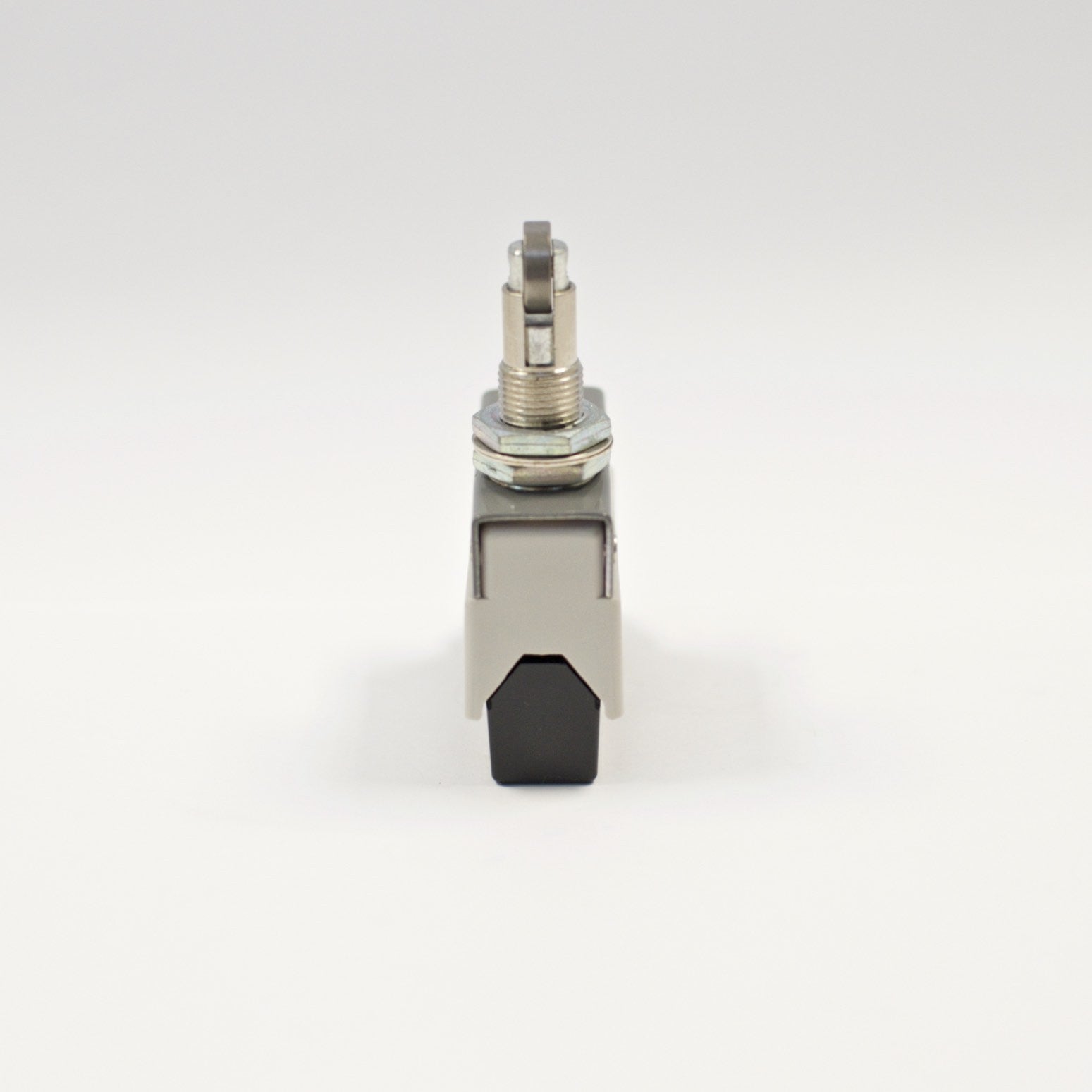 TEND TZ-7311 Horizontal Limit Switch, Panel Mount Roller Plunger