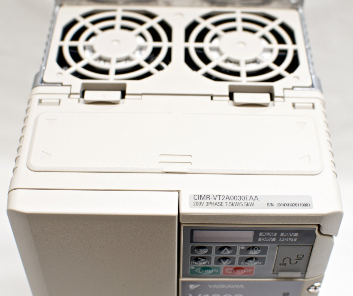 Yaskawa V1000 VFD Inverter Drive 5.5KW (7.37HP), 200V ~ 240V, CIMR-VT2A0030FAA