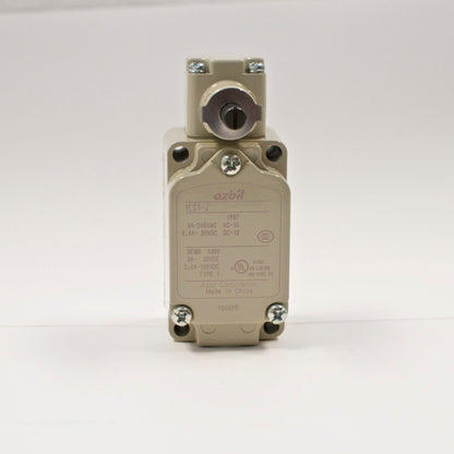 Azbil 1LS1-J limit switch, Roller Lever Type (Yamatake)