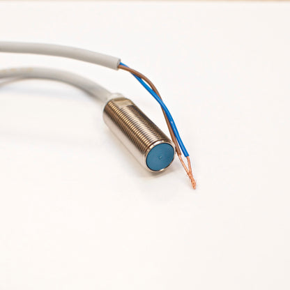 Azbil FL7M-3K6H Cylindrical Proximity Switch, 3mm, DC 2-wire, M12, NC 2M cable