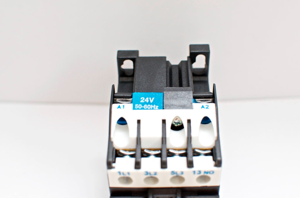 PER SIEMENS 3RT6026-1AN20 Contattore AC220V 50/60Hz 25A EUR 40,27 - IT - Foto 12