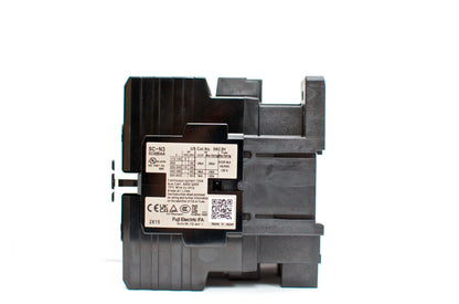 FUJI  Magnetic Contactor SC-N3 3A2a2b Coil: 24V